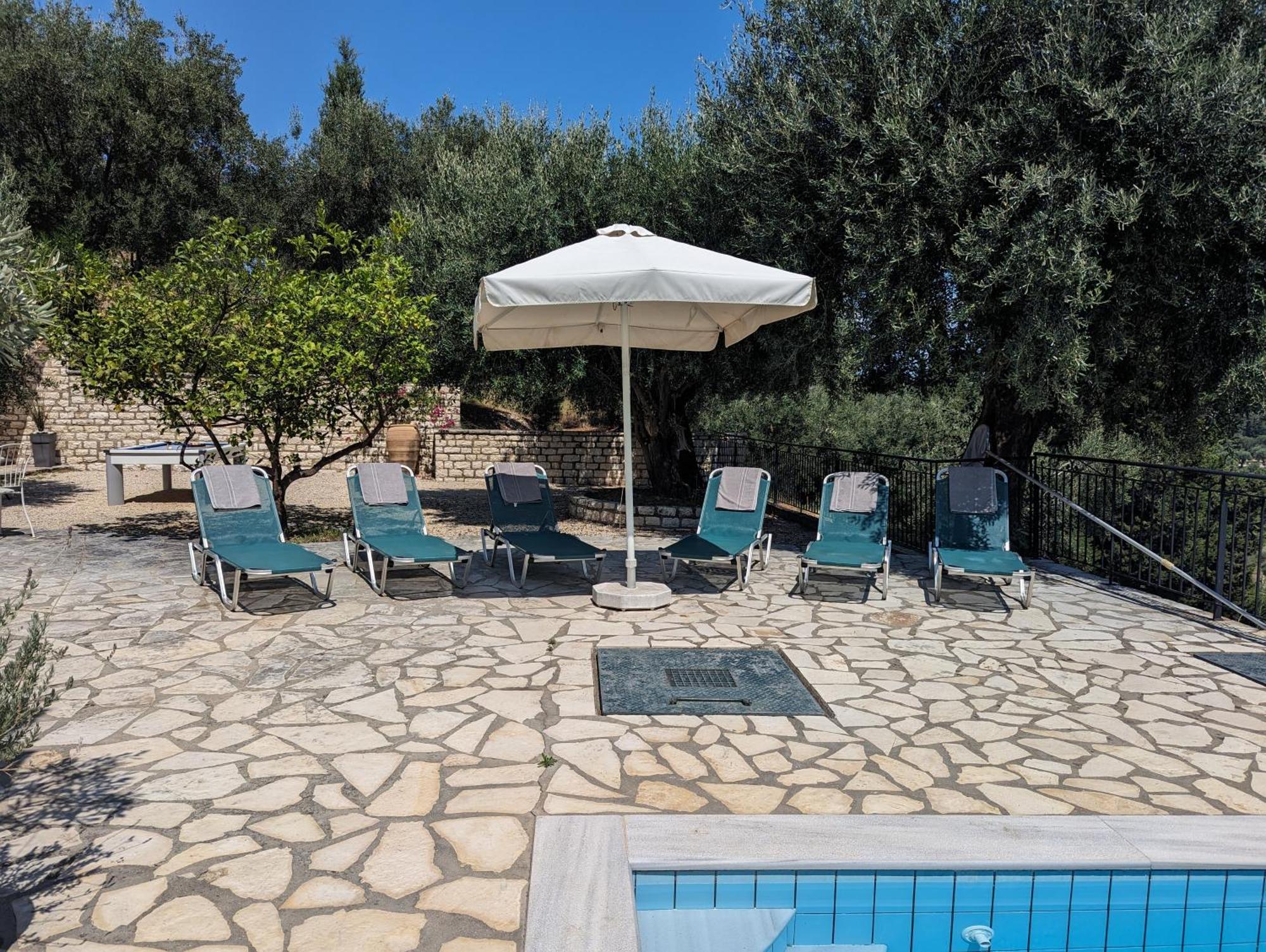 Strongyli  Villa Eleonas מראה חיצוני תמונה