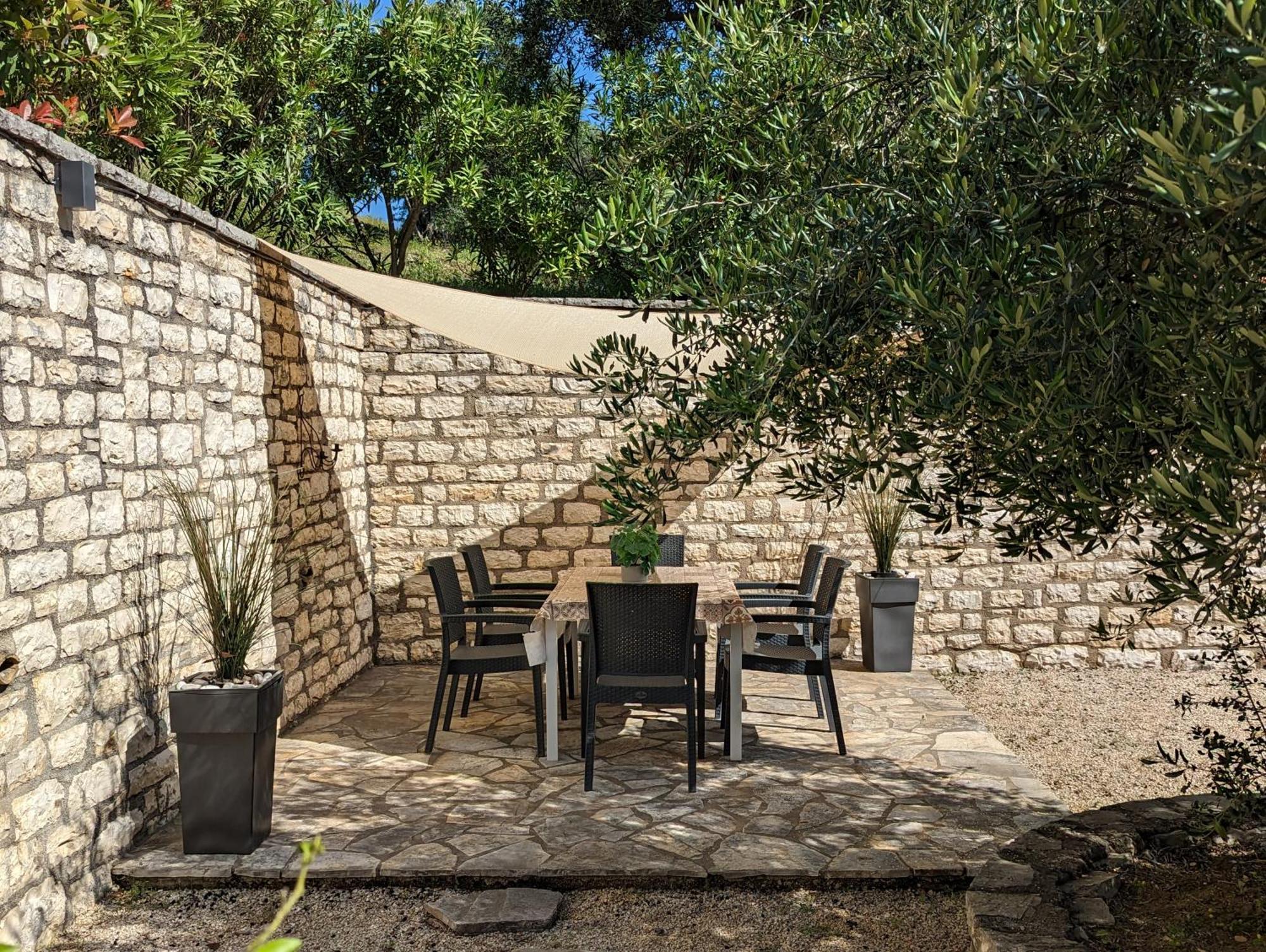 Strongyli  Villa Eleonas מראה חיצוני תמונה